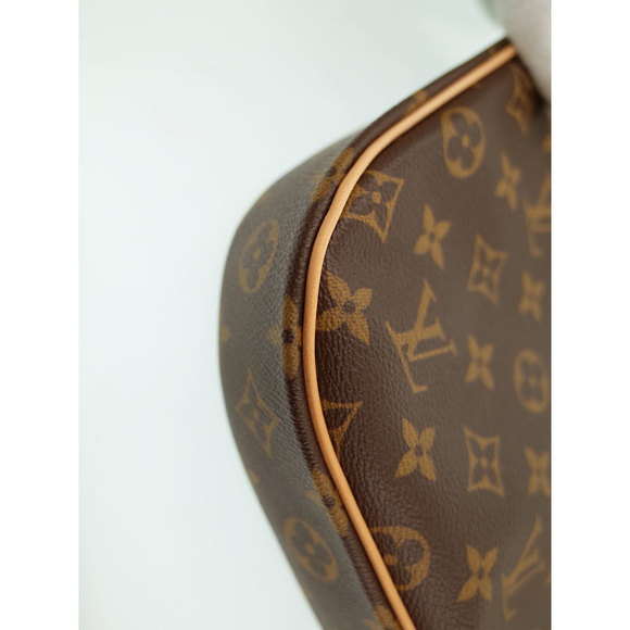 Louis Vuitton Bag Odeon Shoulder Monogram - Picture 4 of 8